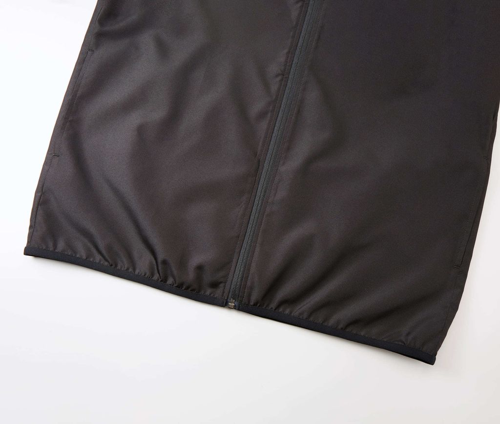 D-706101-0002-03-03_2000