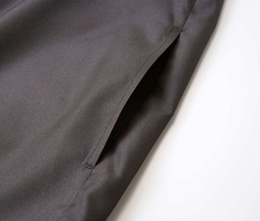 D-706101-0002-03-04_2000