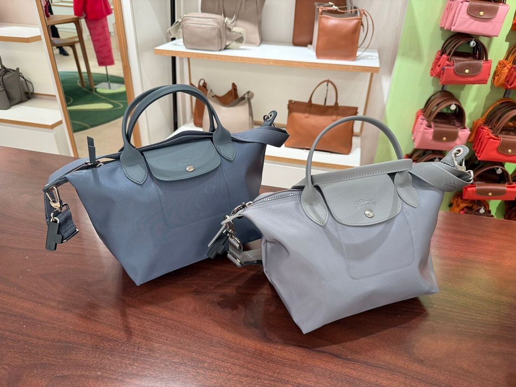 cj0tZTl0NDRhbTFuNjc3JnM9anA4JnQ9ZCZ1PTFqbzR0ODliMDM3ZzAmaT0yOA