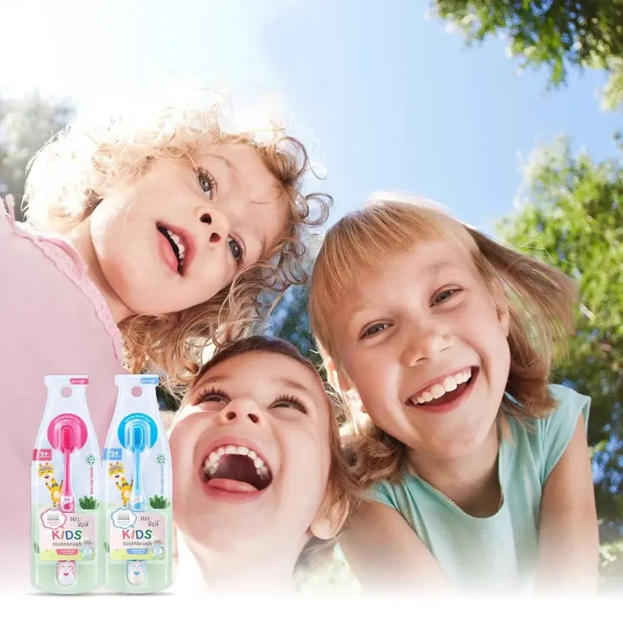 BZUBZUUltraSoftKidsToothbrush_Blue_-5.jpg