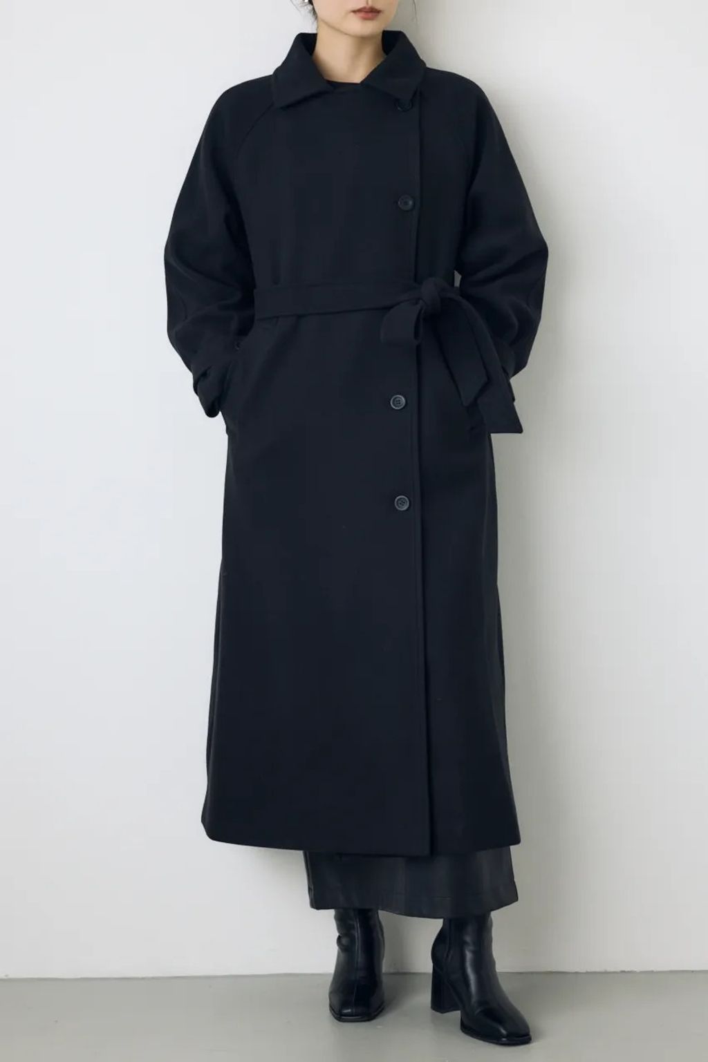 250JAB30-3581_BLK_2