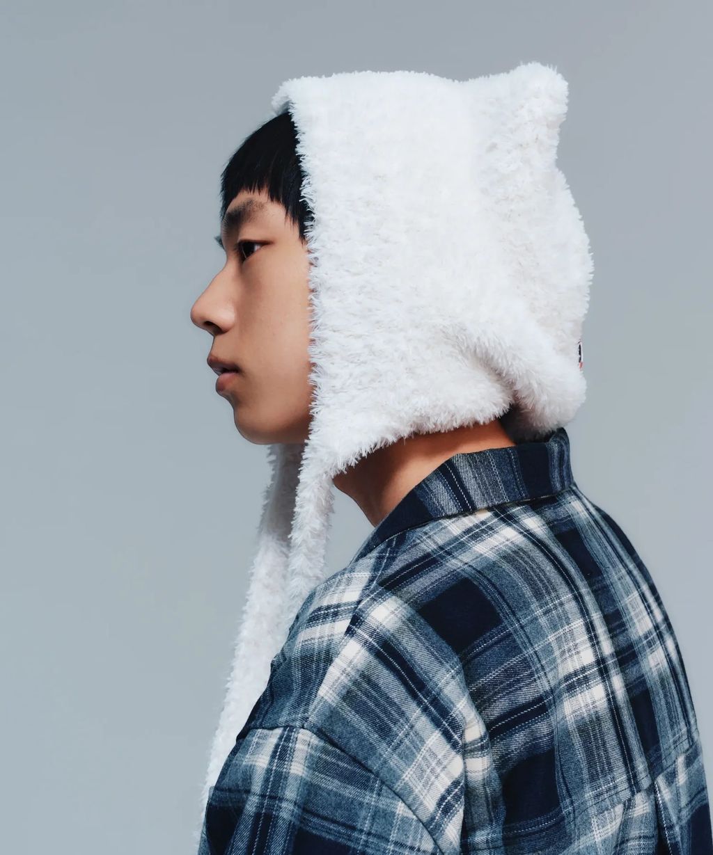 LS5200003B-F-White_008