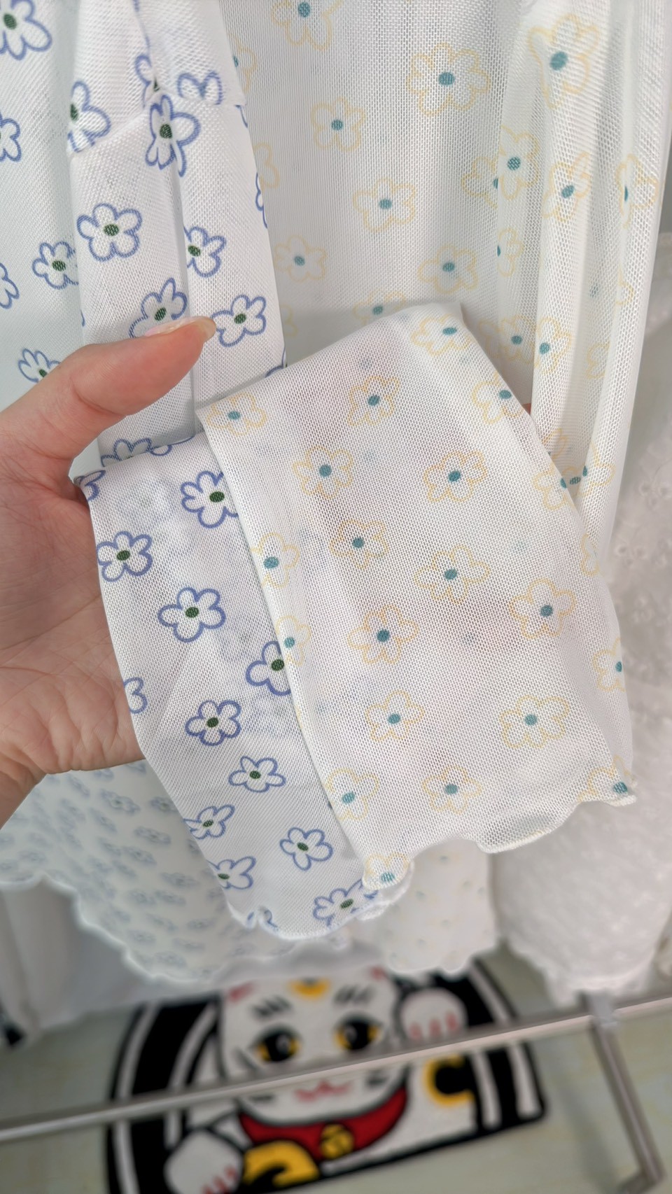 0616F8F4-5910-4F4E-94AA-57C9E551EBF0