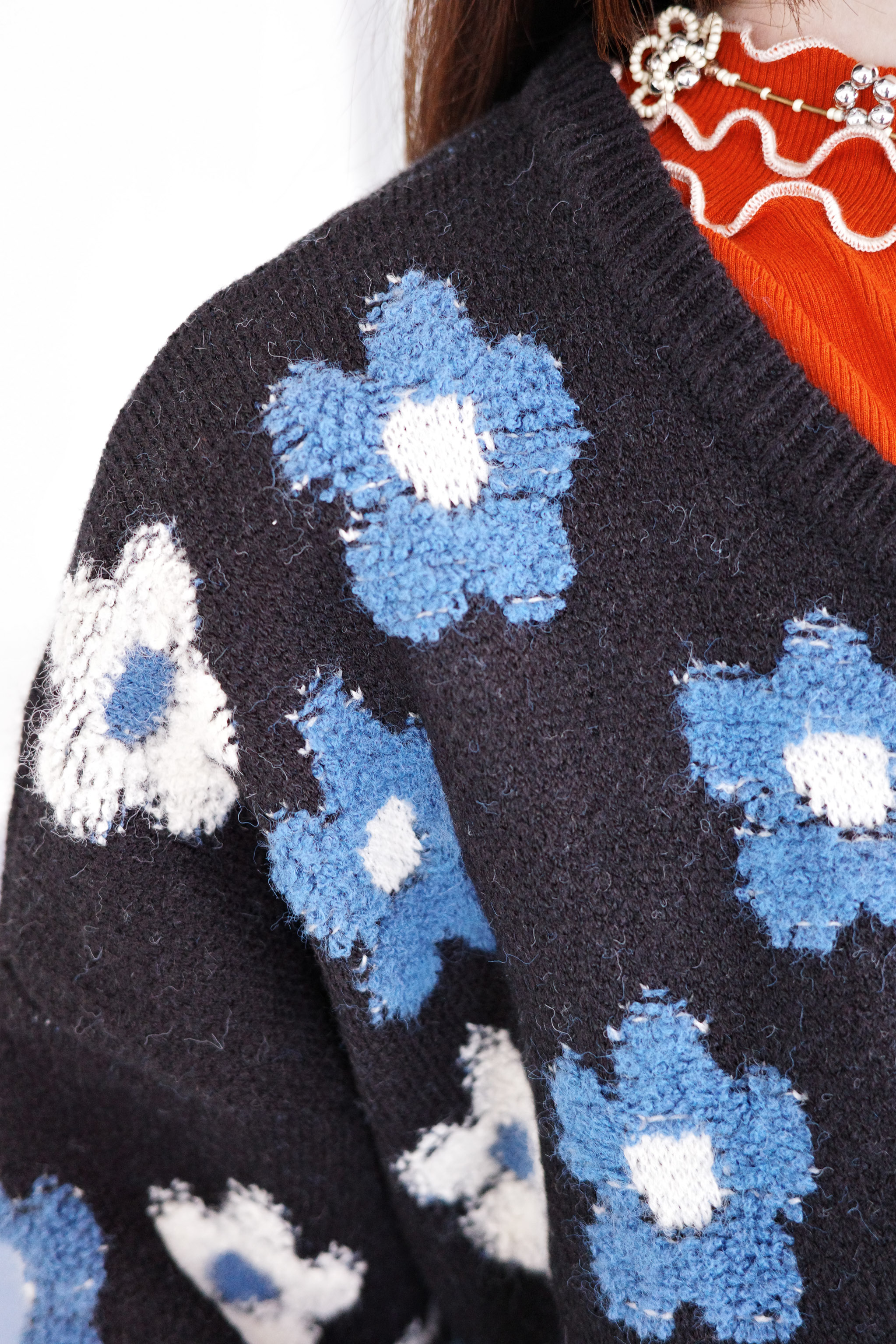 1026-549
