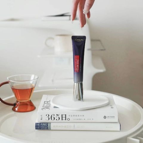 19332946-72D7-4B31-AD72-46DD54FA1805 2