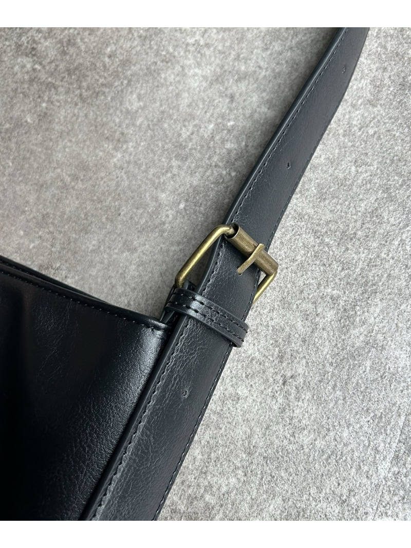 tw-11134207-7rbk3-m92xhemhs9q1bf