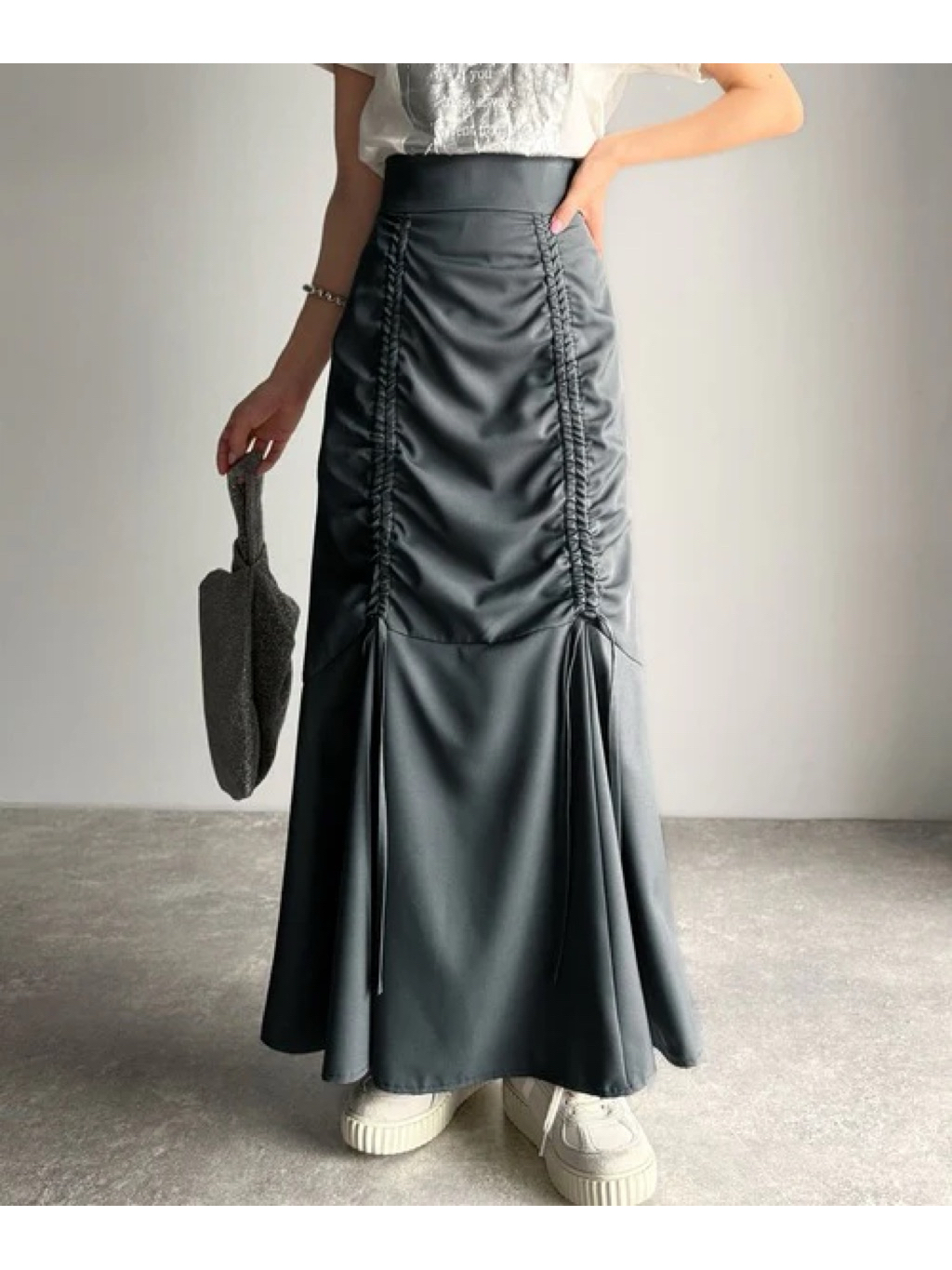 tw-11134207-7ra0g-mb5afmicjfnd8c