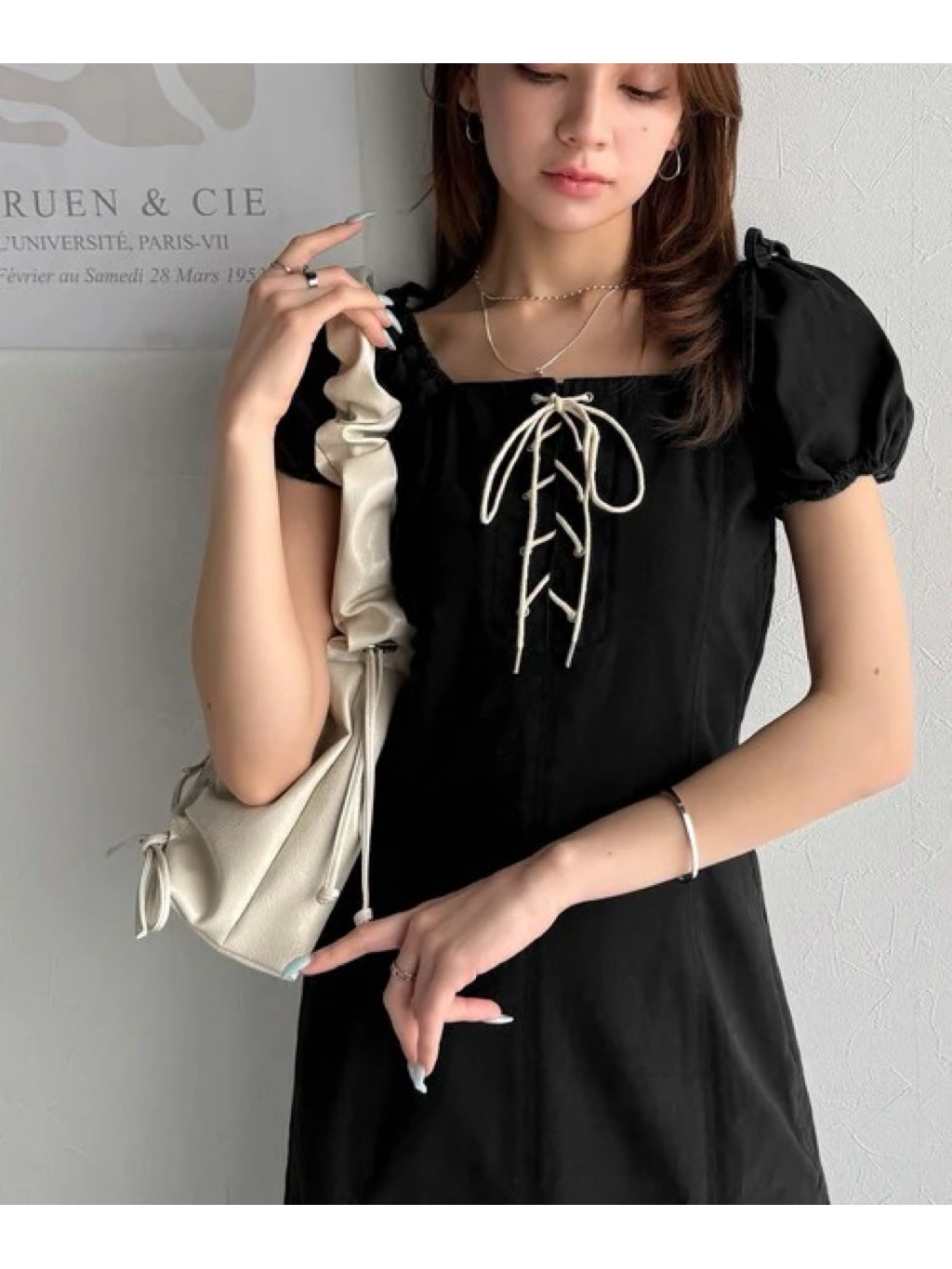 tw-11134207-7ra0r-mbt5dogg1c2x6c