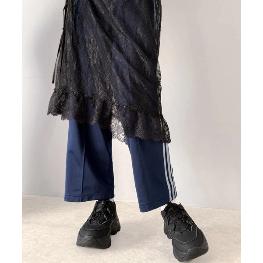 tw-11134207-7ra0r-mc0l72jdoyzu9f