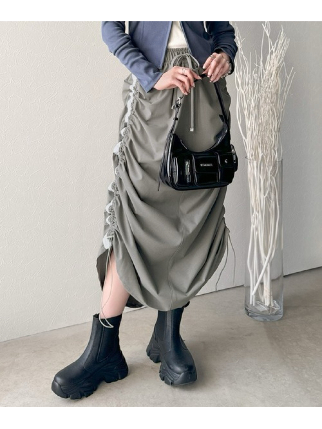 tw-11134207-7ra0r-mc9asnzx8z17d2