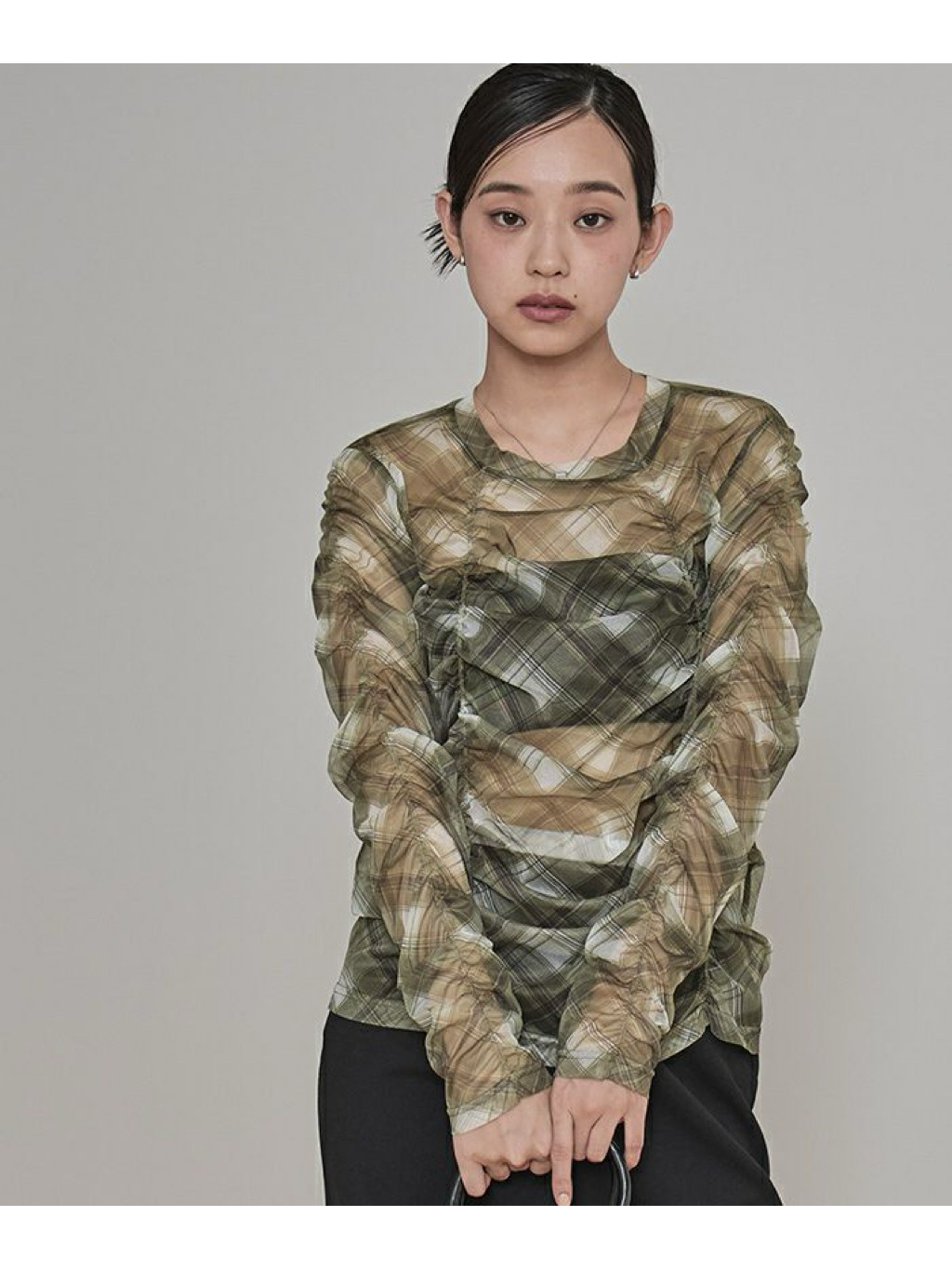 tw-11134207-7ra0q-mcemzaxo3f5da2