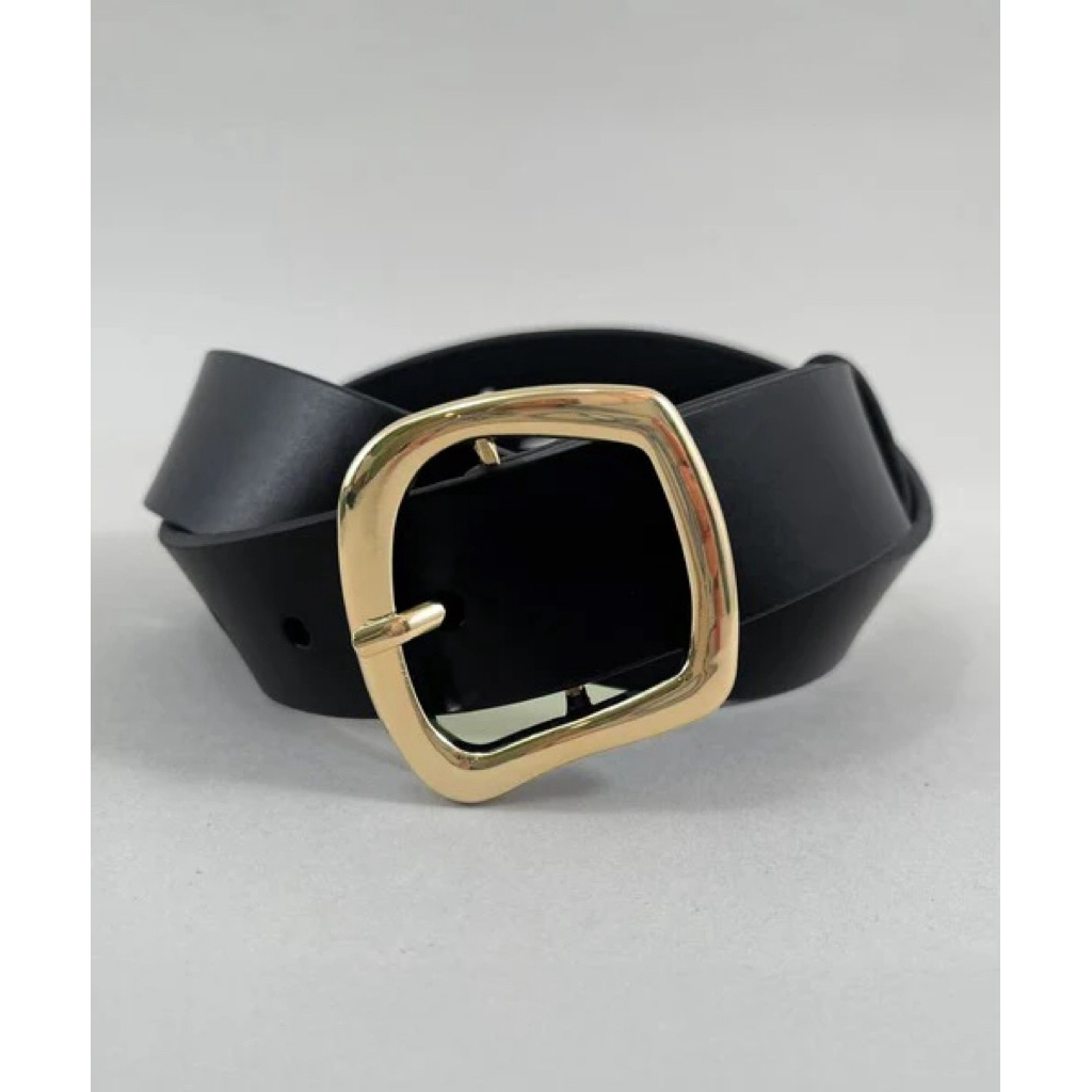 tw-11134207-7ra0n-mdshtz2t8jqd4b