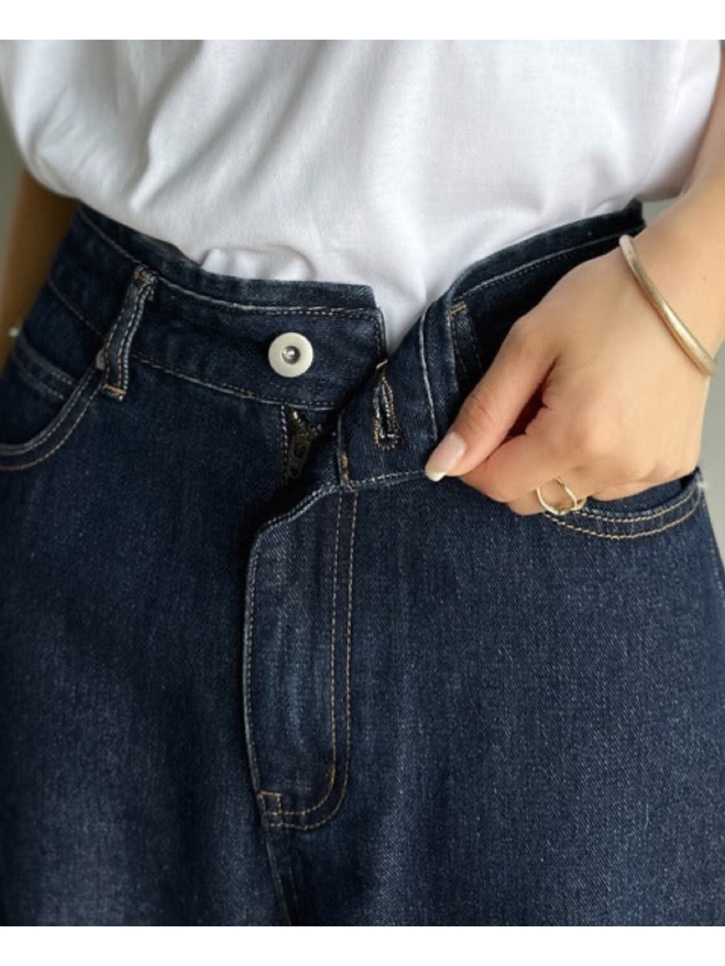 tw-11134207-81ztj-me4ad9f0yiv48c