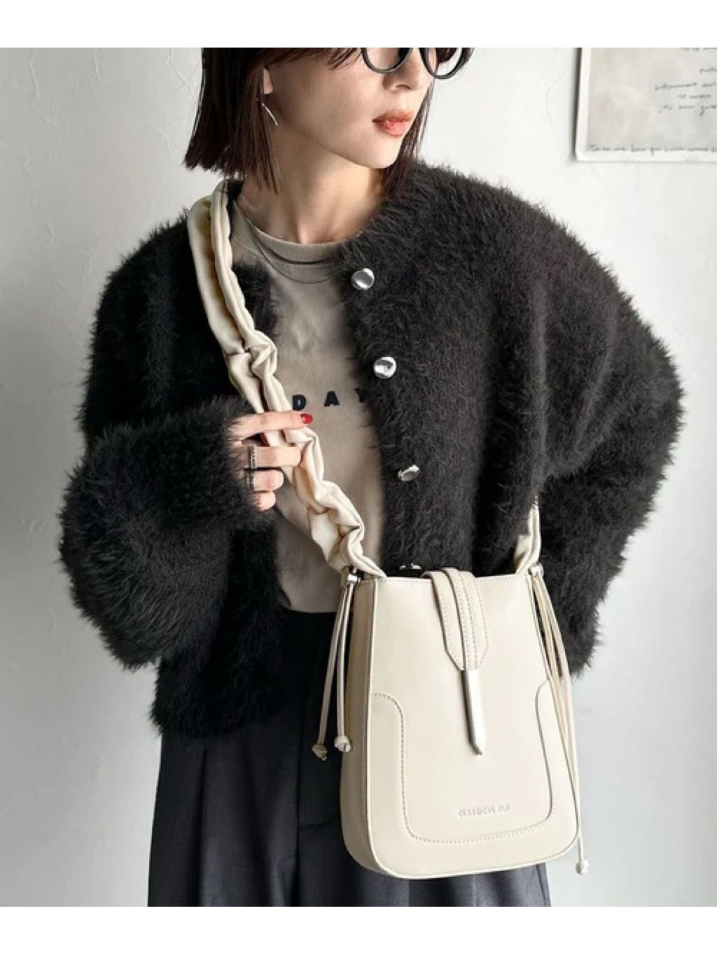 tw-11134207-81ztc-me4c7hhk10cgdc