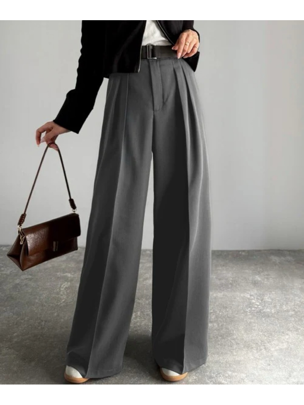 tw-11134207-81ztc-mecrlazrrqwwaa