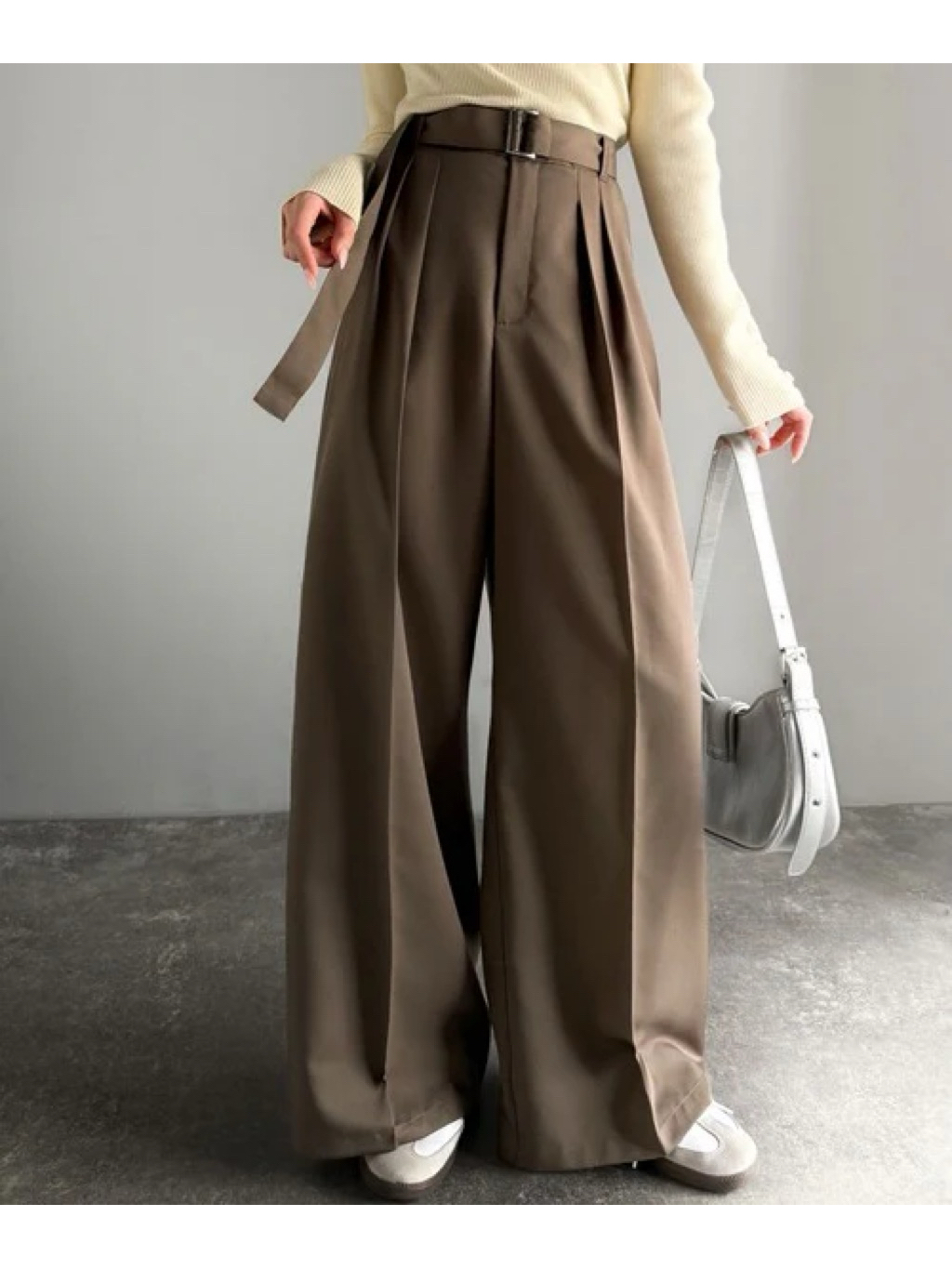 tw-11134207-81ztp-mecrlb3ydr0l3d