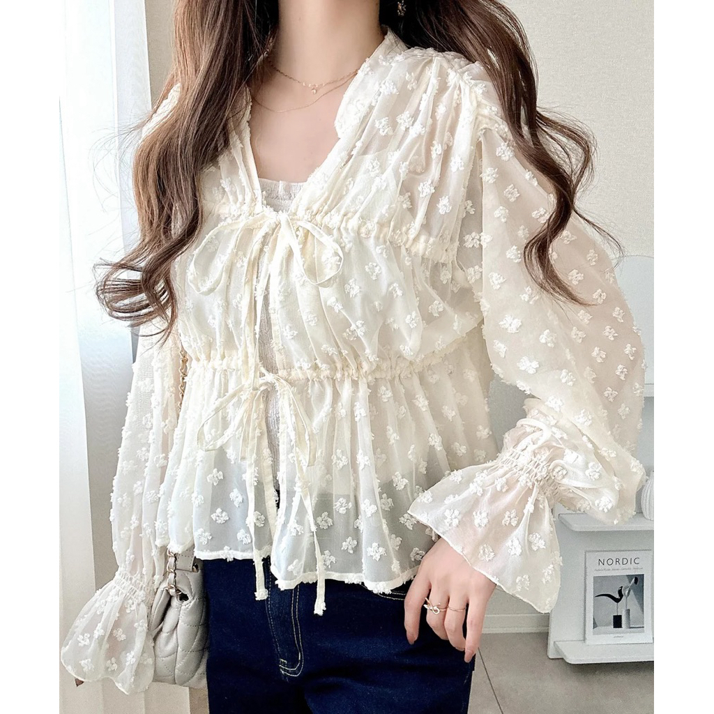 tw-11134207-81zth-meimojgv2y2u8b