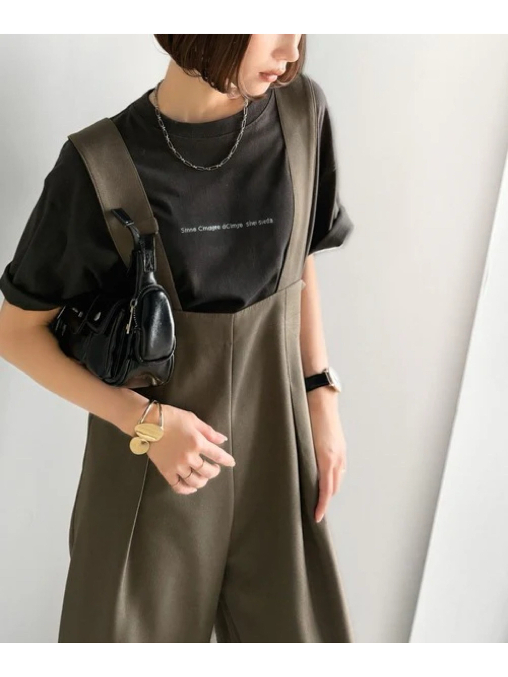 tw-11134207-81ztd-meoapy15w4jrbc