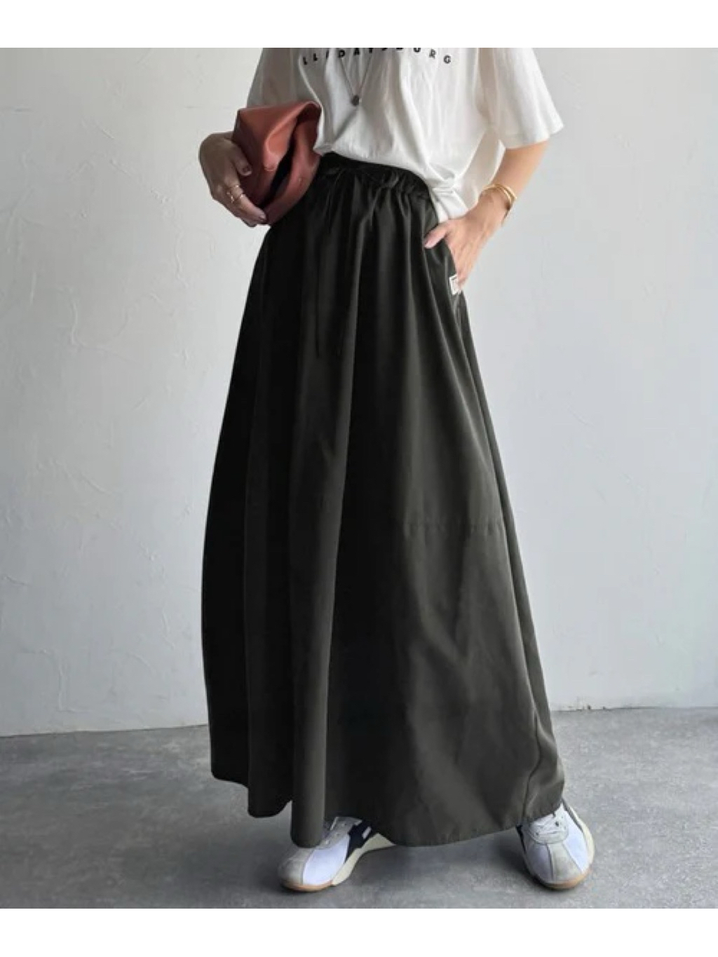 tw-11134207-81ztn-meogev3ir6kl09