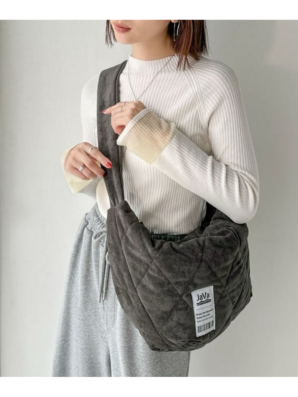 tw-11134207-81zto-meutgv90twxu37