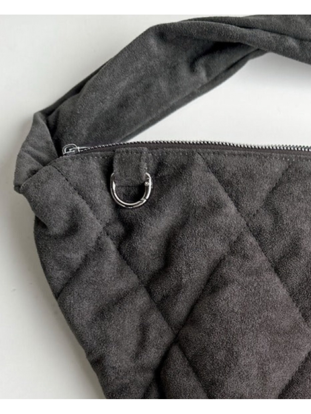 tw-11134207-81ztm-meutgvel18u8c9