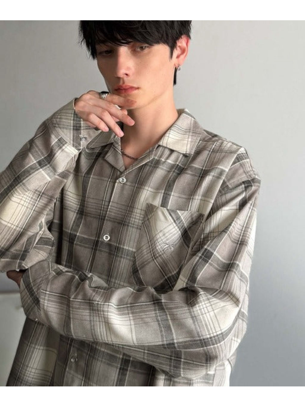 tw-11134207-81zth-meuv5rp4eu4j89