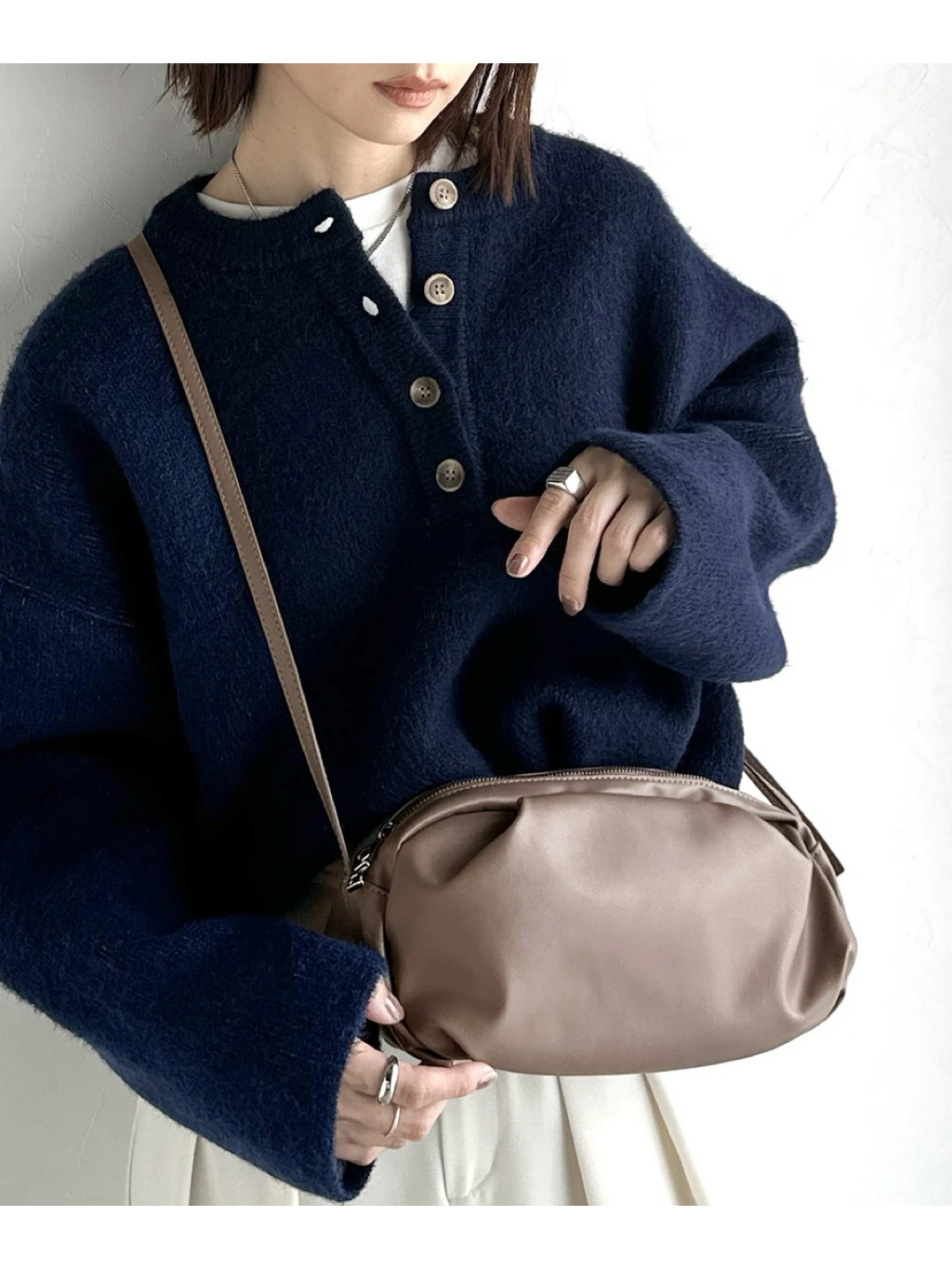 tw-11134207-81ztj-mf6ncq4ojbbdc1