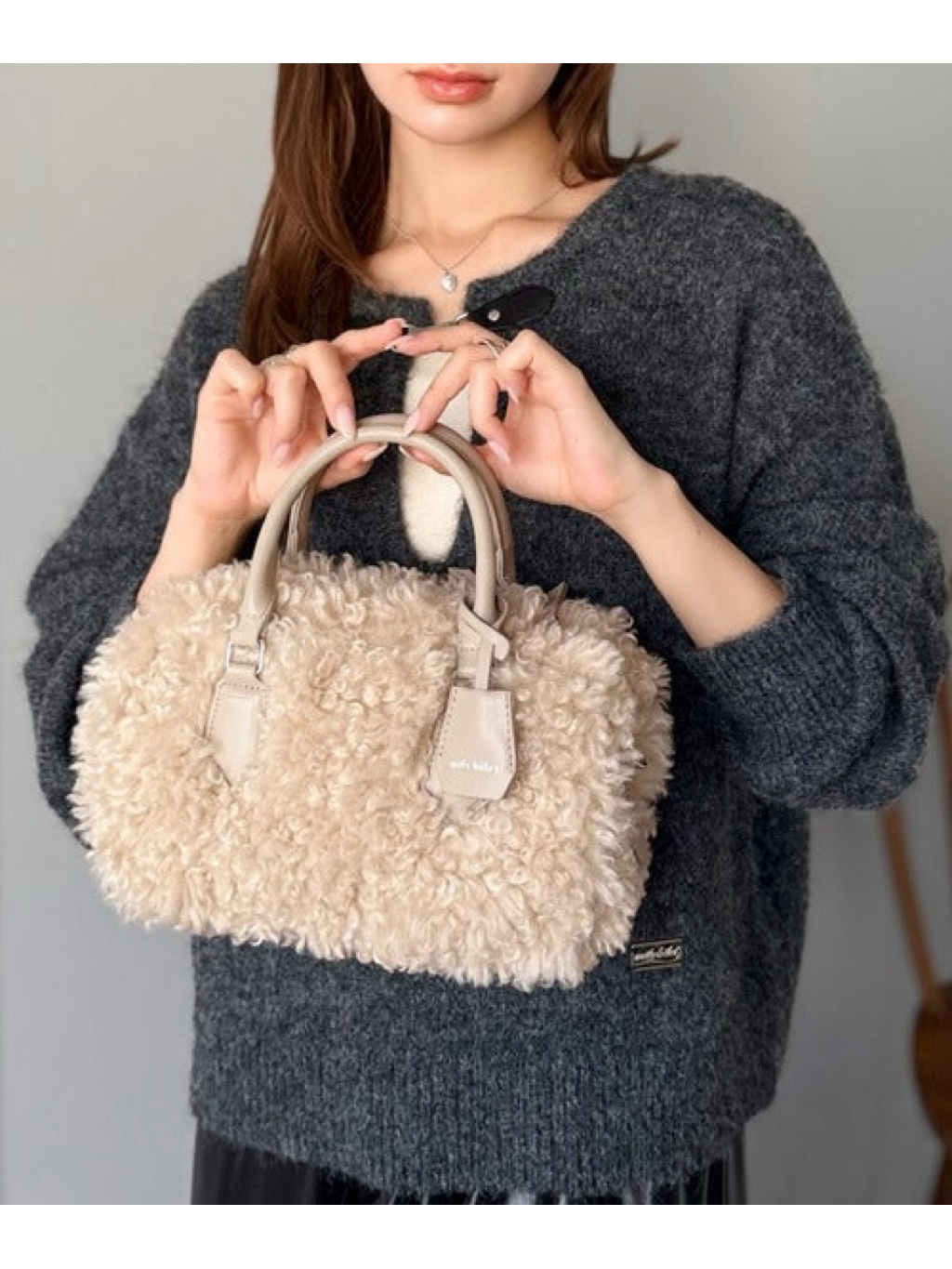 tw-11134207-81ztk-mf7u0sghli4taa