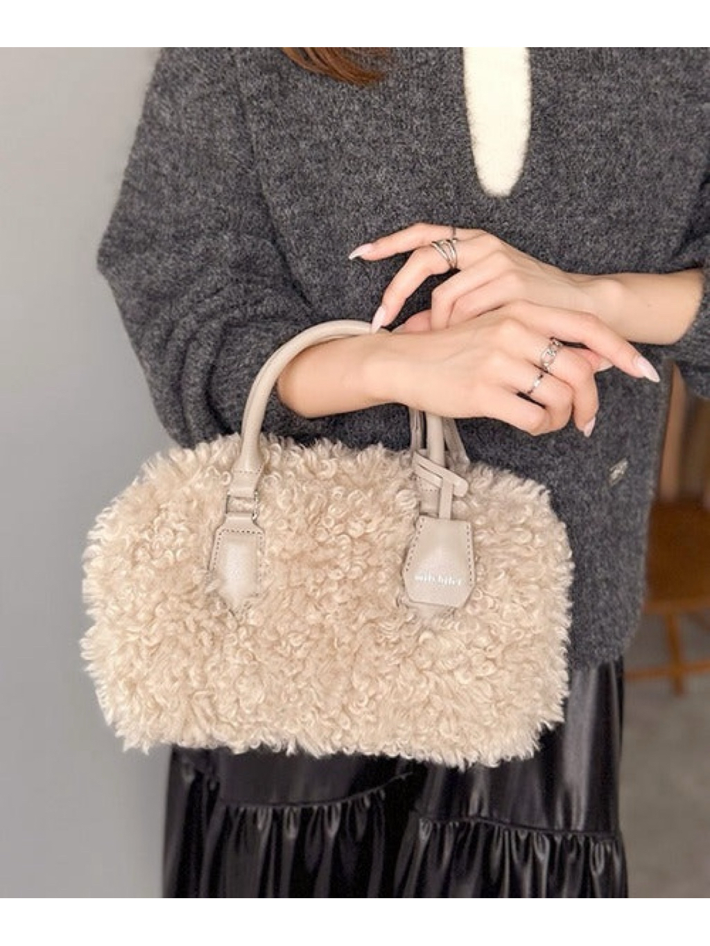 tw-11134207-81ztd-mf7u0sipl2bx03