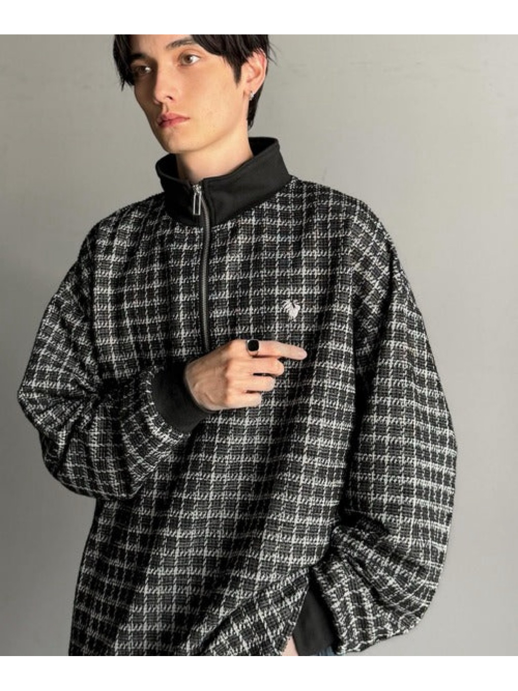 tw-11134207-81ztc-mf7vxjttvzt433