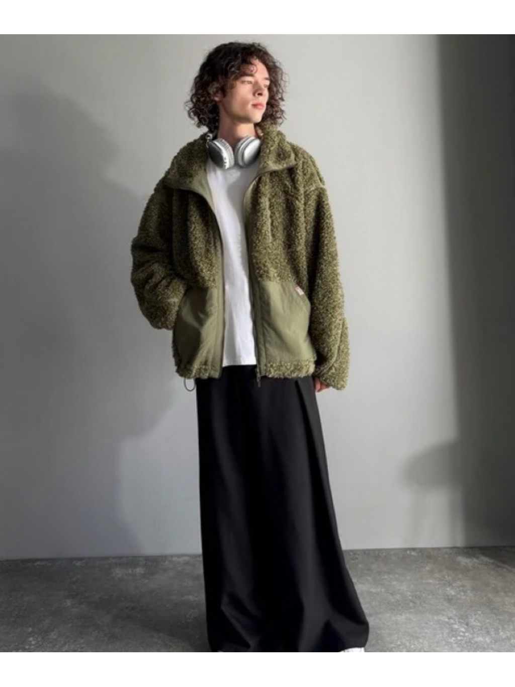 tw-11134207-81ztm-mg56fz4mxa89ac