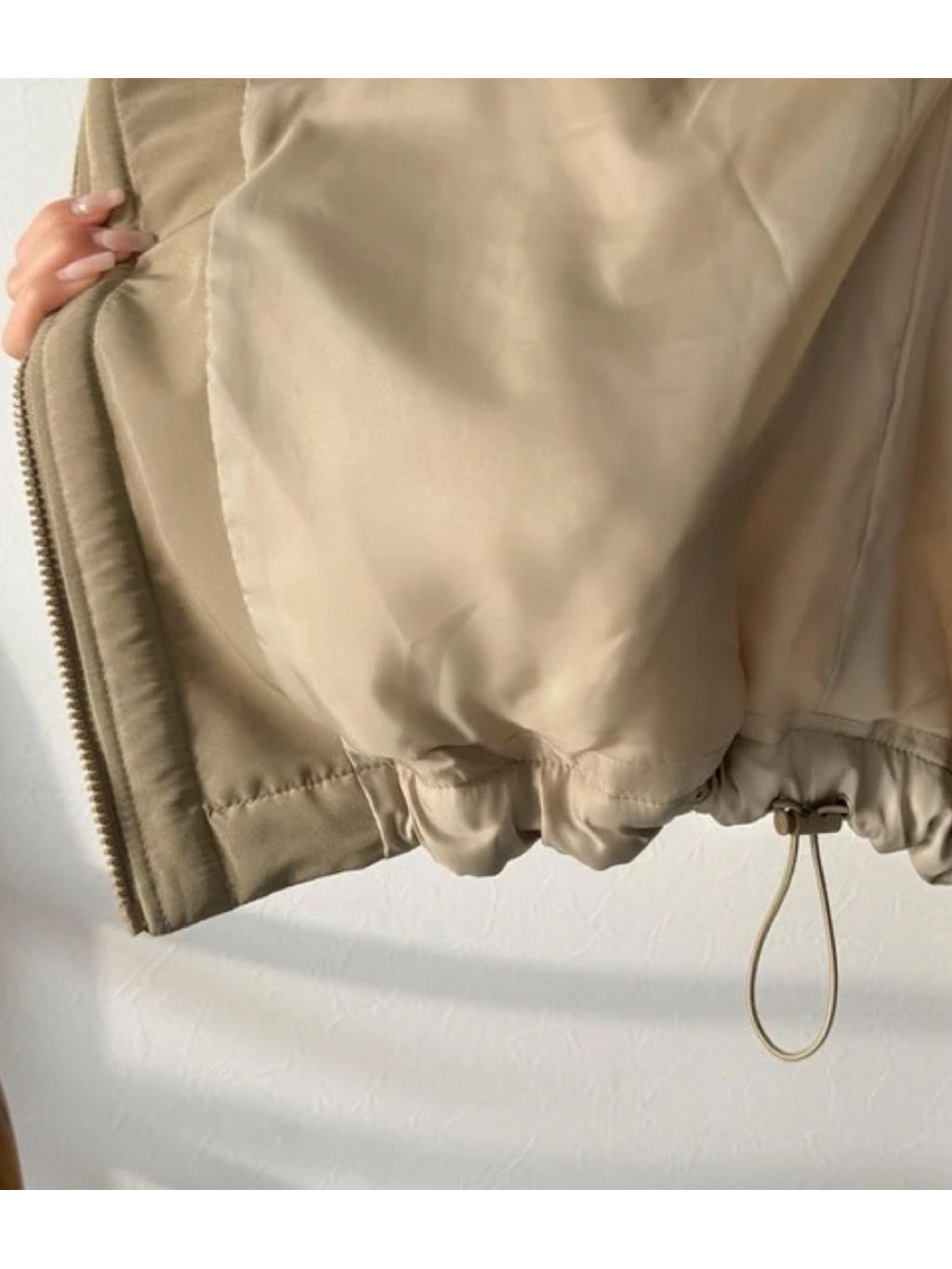 tw-11134207-81ztk-mgca6606k7bjb5