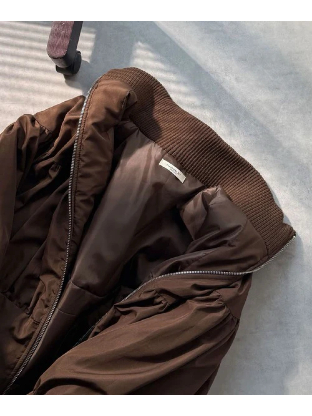 tw-11134207-81ztc-mgufcflk8ikq54