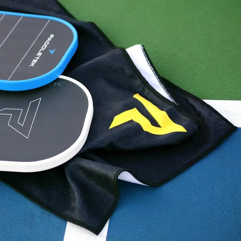 Paddletek_Towel_2