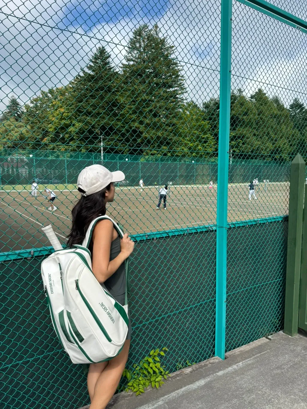 the-courtside-paddle-bag-forest-green-3565109