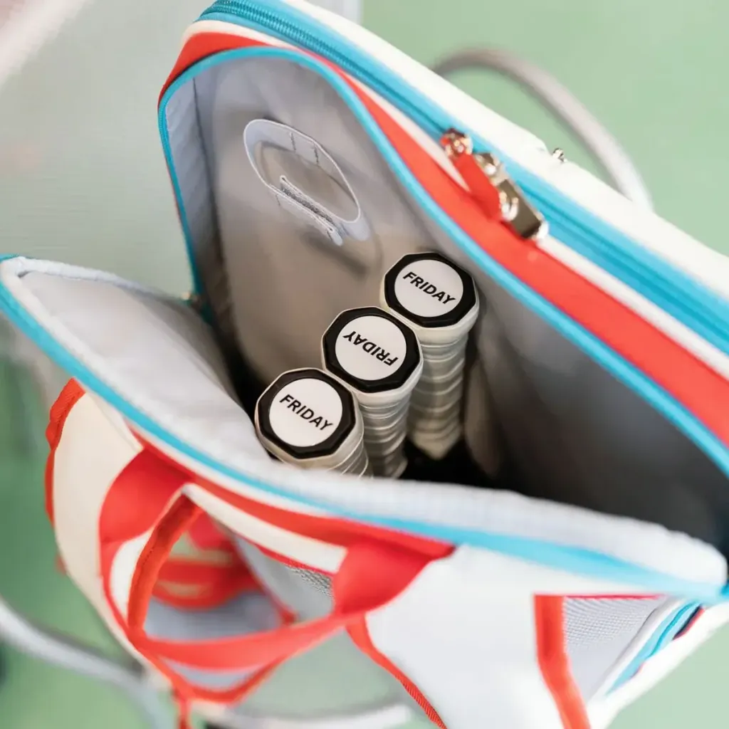 bag-paddles-inside
