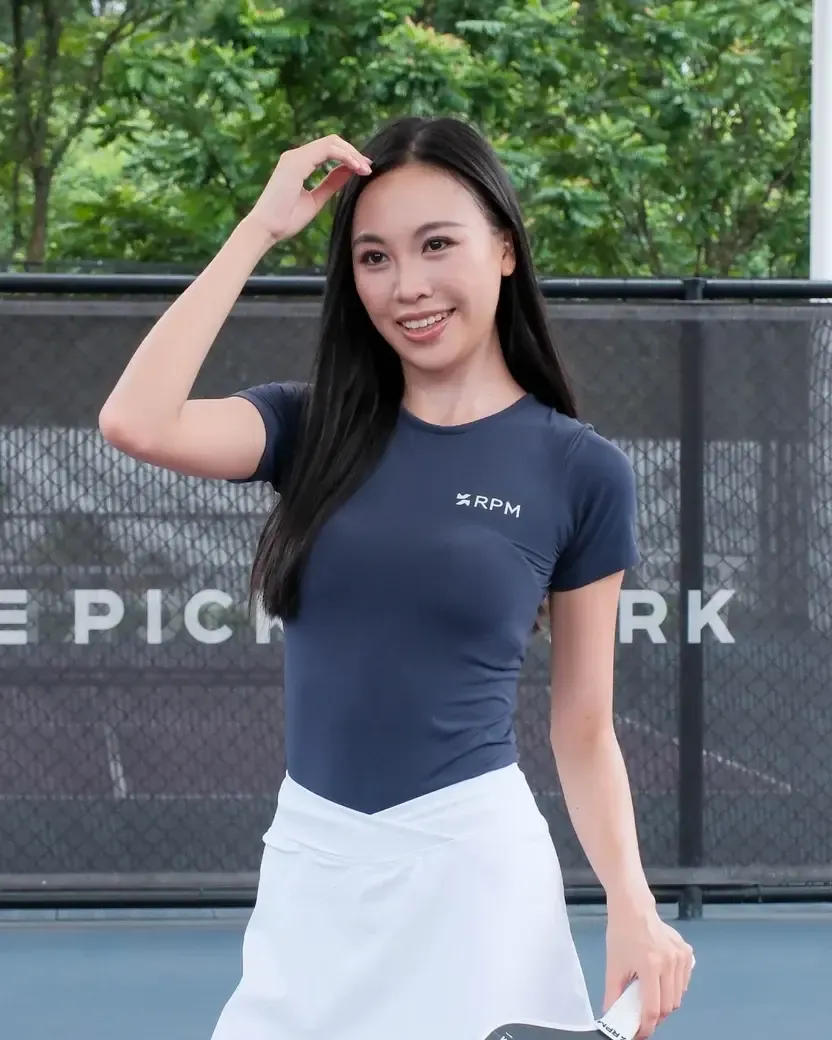 BluePerformanceShirt-Lifestyle