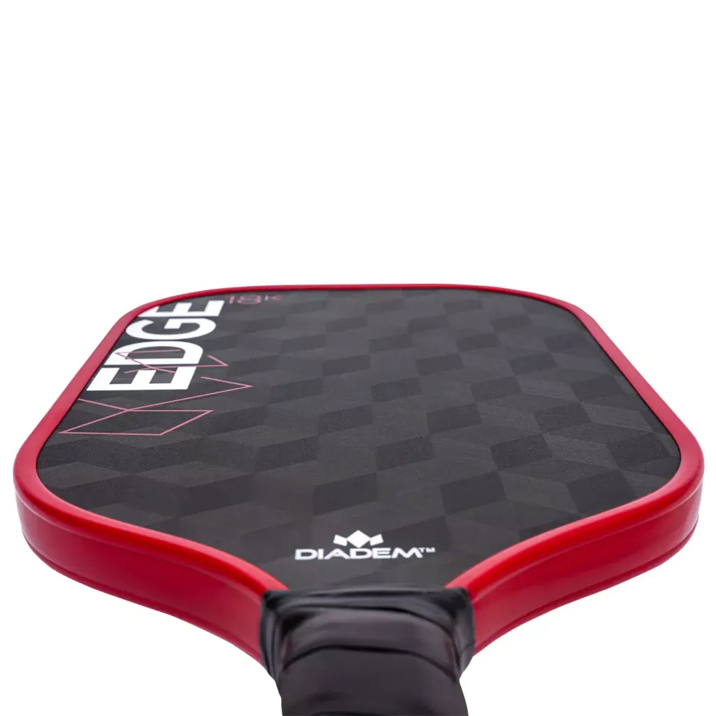 04 18K_front_angle_laydown_1800x1800
