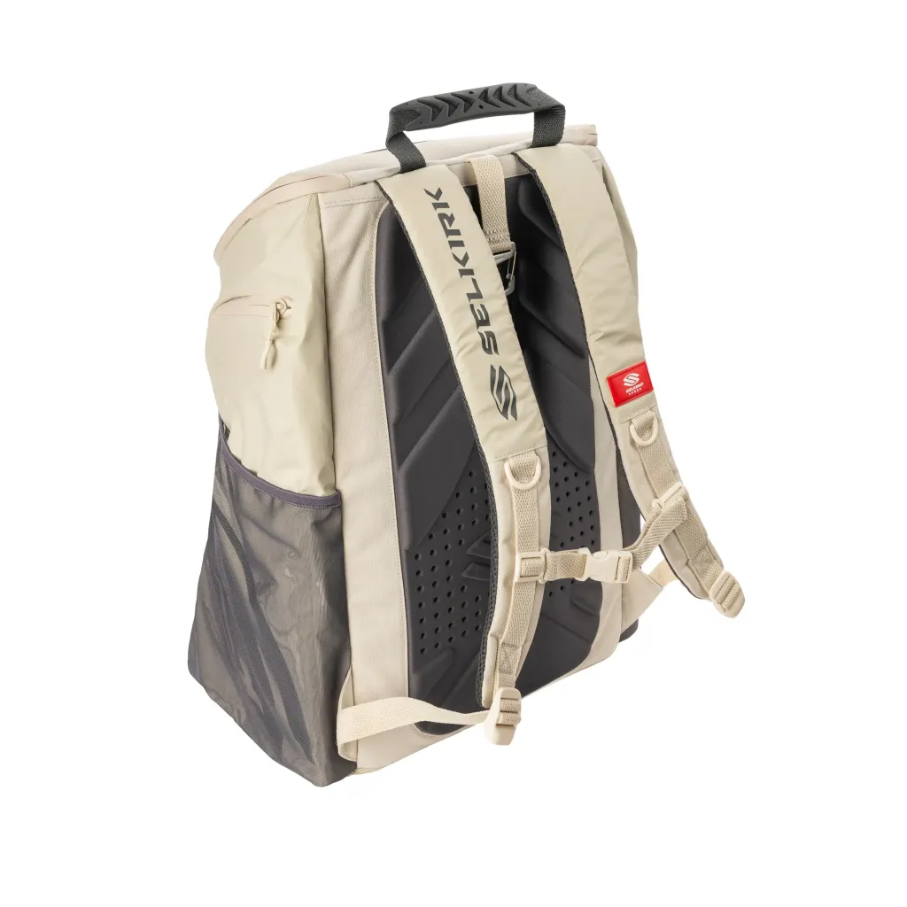 SELKIRK_06-23_BAGS_02