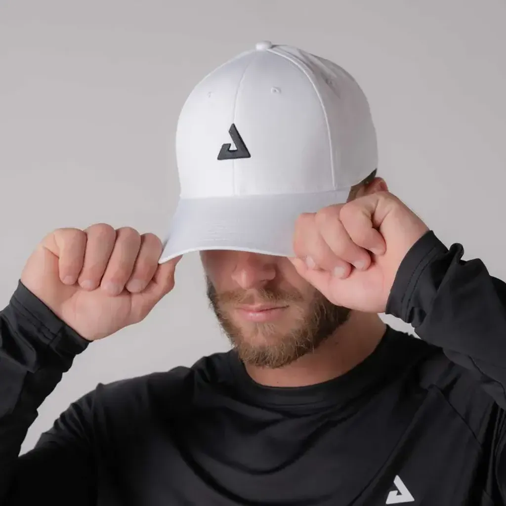 EssentialCap-White-01