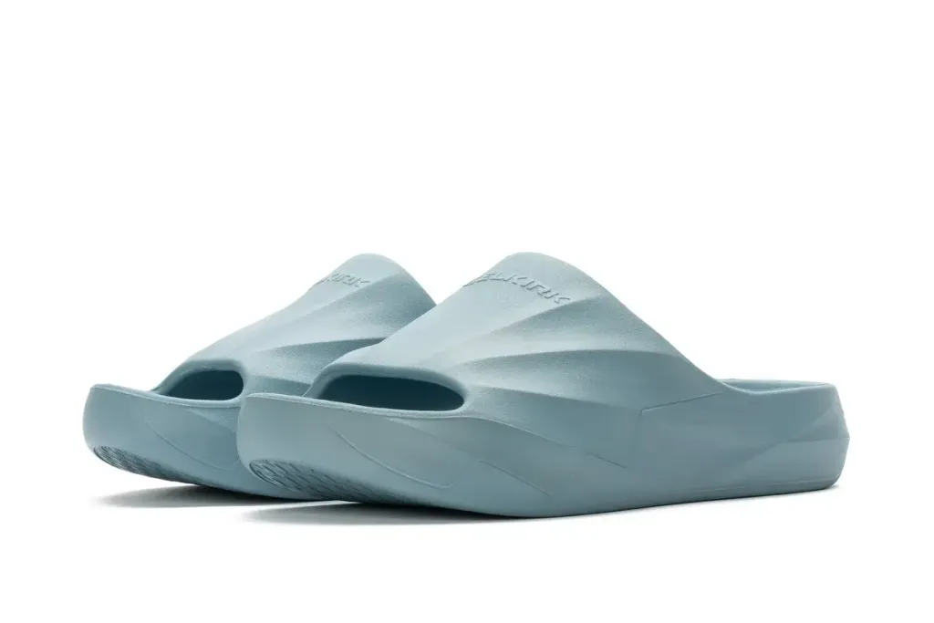 selkirk-pickleball-slides-blue-4