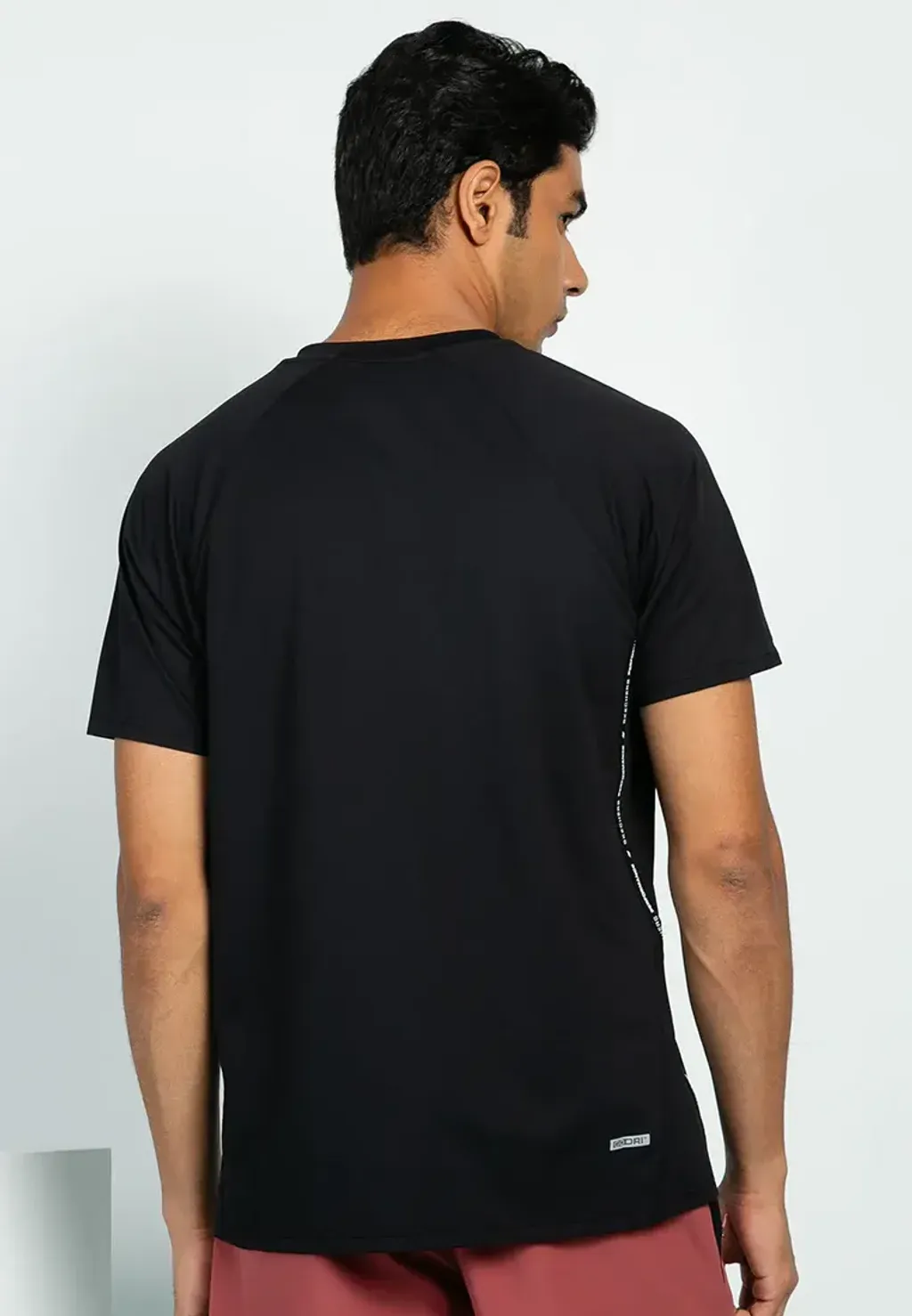 SP325M276_0018_B_2048x2048