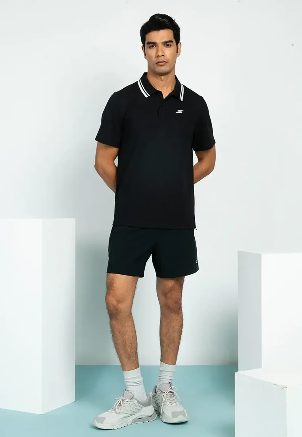 SP325M277_0018_D_2048x2048