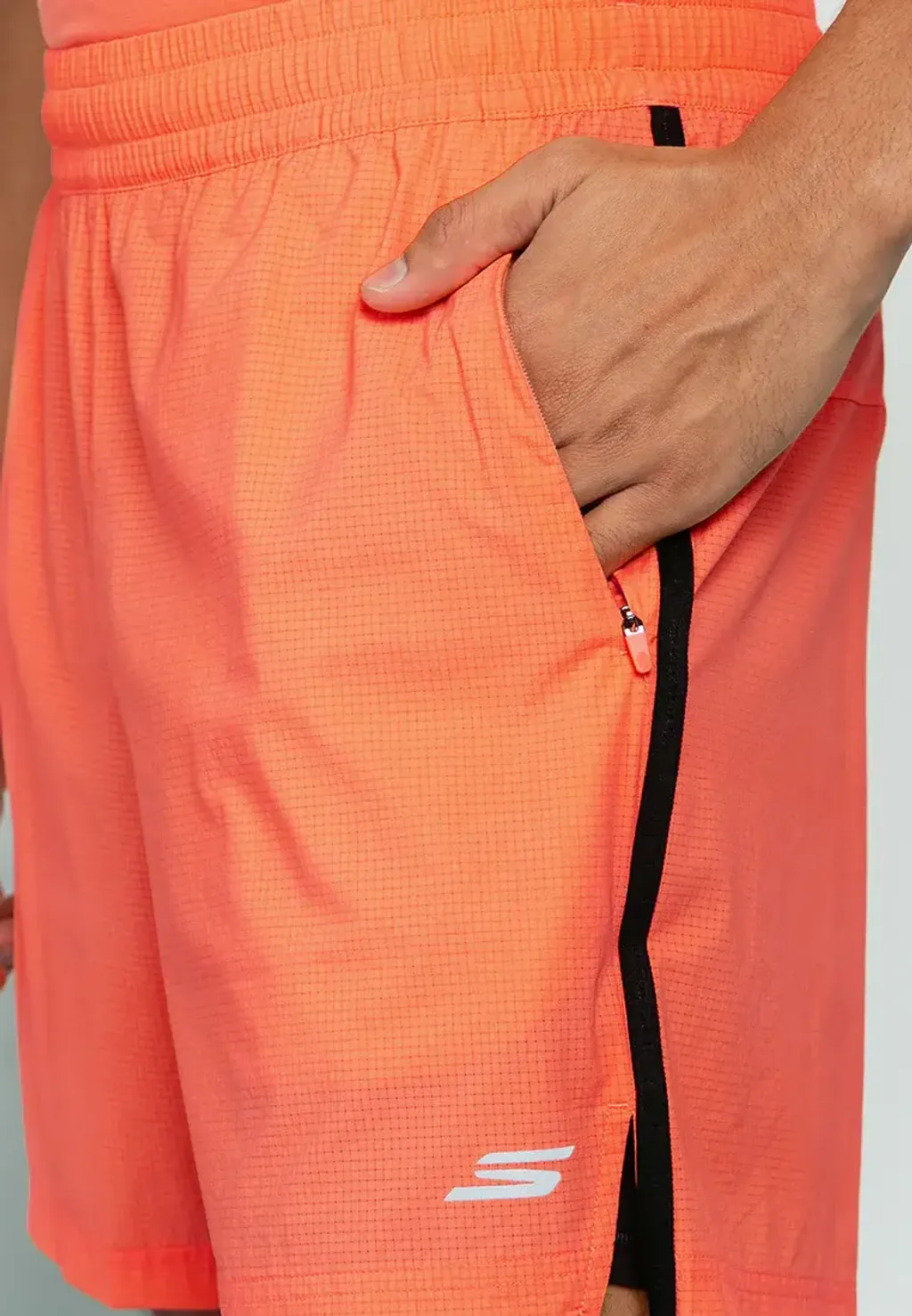 SP325M277_00WL_C_2048x2048