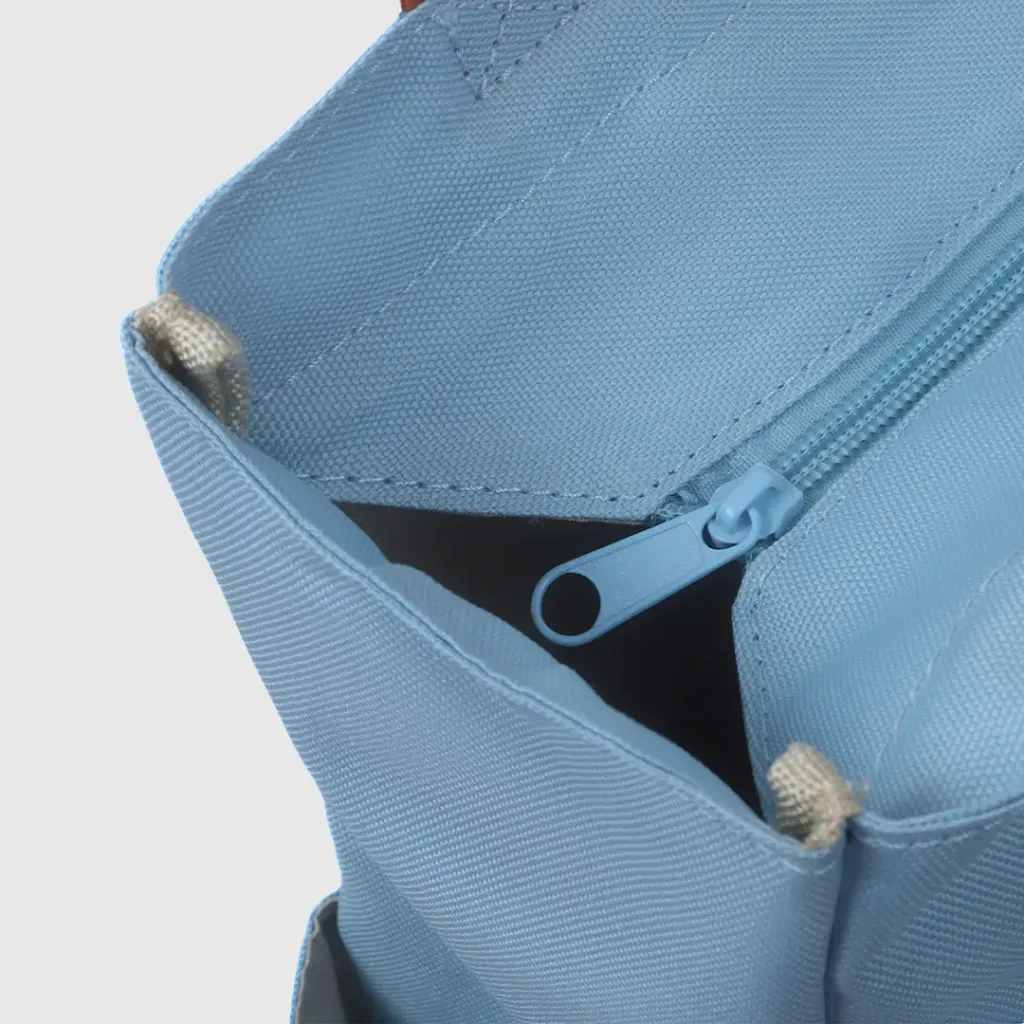 4_4e9cab8e-22a3-4f8b-aaf4-b6fdca9d8c57