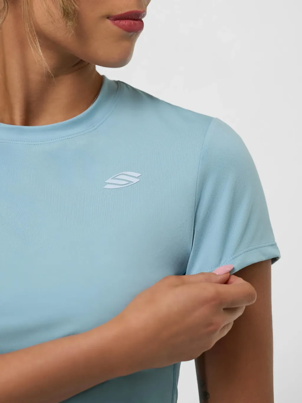 Pro_Line_Apparel_Ecom_W_Look14_0135