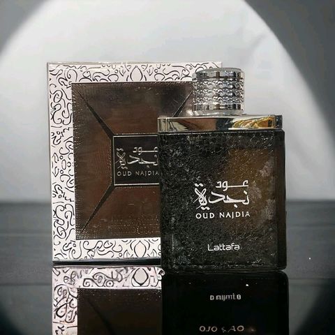 LATTAFA Oud Najdia EDP 100ML