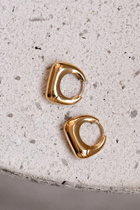 bo_02881ad5-fc64-4429-bb44-b647510c1222