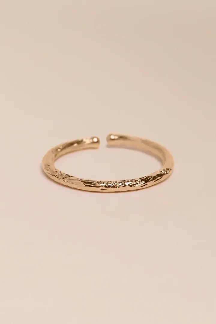 bague-ila-waekura_8d30eff0-21b4-4785-8e6b-0e241becddd7