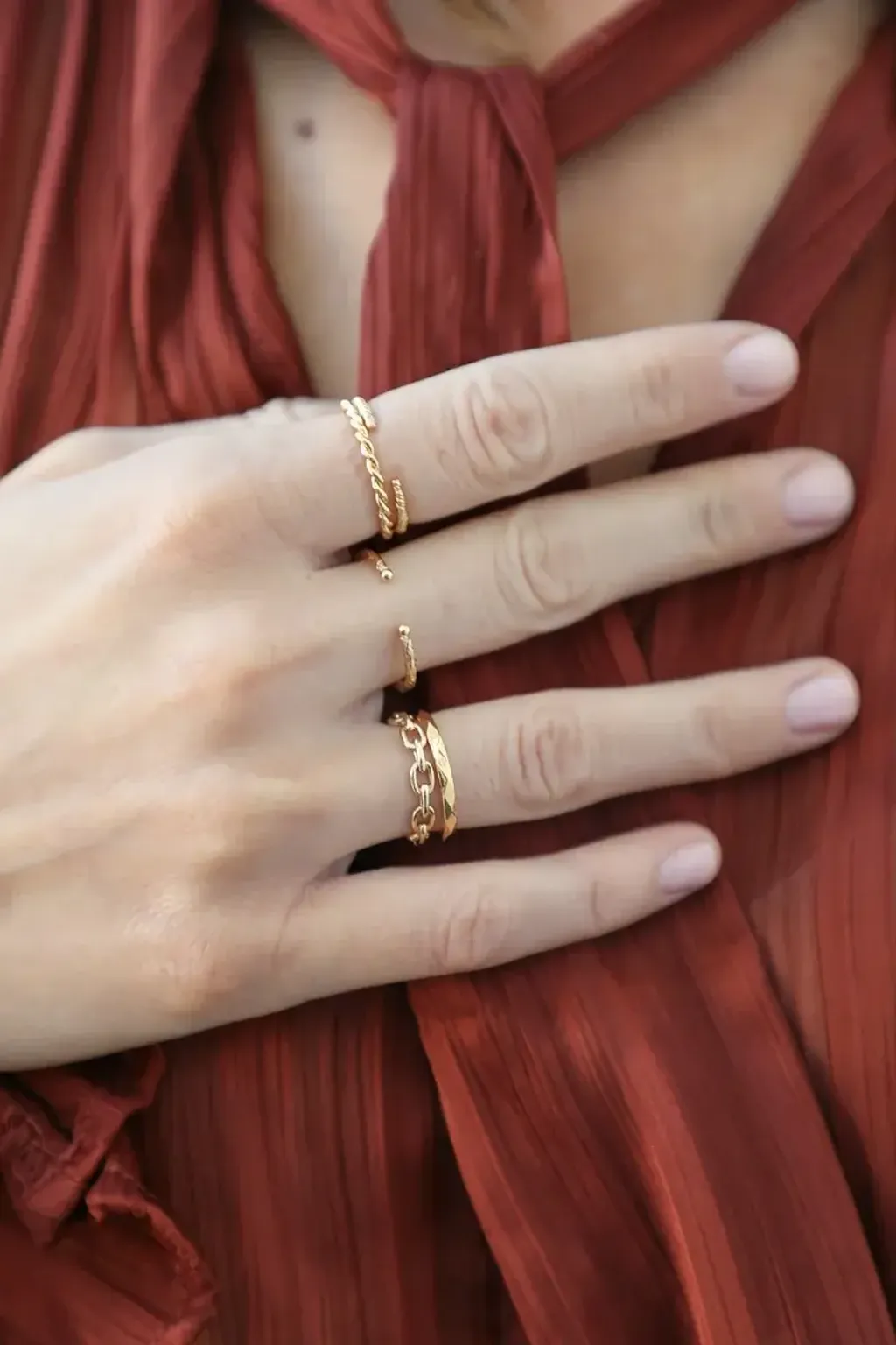 bijoux-dore-cadeaux-waekura-JOY-MARCIE-ELINA-MARA-ILA_8a7c1588-03f2-4376-a195-d7afbee9ecf8